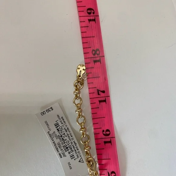Lucky Brand 18" Chain Gold Filigree Teardrop Necklace New with Tag In Box - Picture 9 of 14